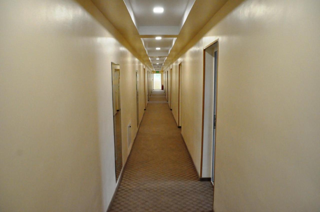 Hotel Andrei Cîmpia Turzii المظهر الخارجي الصورة